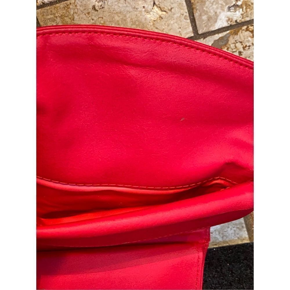 Jordache Vintage Checkbook Wallet RED - Picture 8 of 9